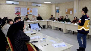 68 Yaşında Hayat Kurtarmayı Öğrendi: Naciye Teyze Herkese Örnek Oldu