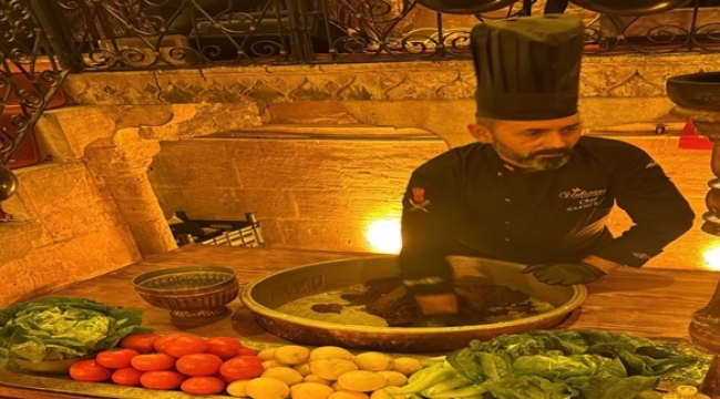 Kar Yağışına Rağmen Şanlıurfa'da Yılbaşı Coşkusu Sıra Gecesinde Yaşandı!