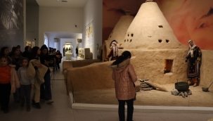 Şanlıurfa Büyükşehir Belediyesi Öğrencileri Tarihle Buluşturdu