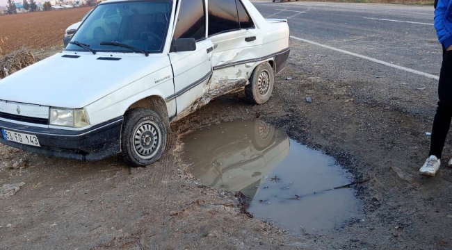 Şanlıurfa'da iki otomobil çarpıştı, 3 yaralı 