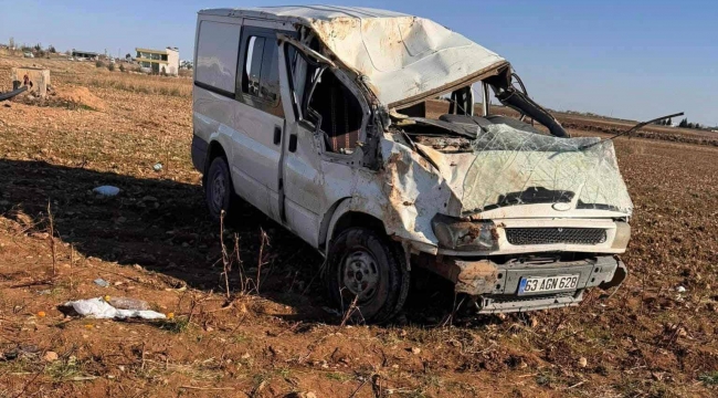 Şanlıurfa'da Kazada Yaralı Kurtulan Kadın Kalp Krizinden Öldü