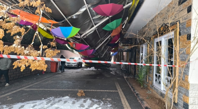 Şanlıurfa'da Yoğun Kar Sonrası Suruç Sanat Sokağı Çöktü