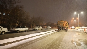 Viranşehir Belediyesi Karla Mücadelede Sahada