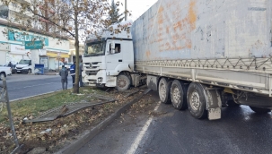 Viranşehir–Şanlıurfa Yolunda Zincirleme Kazalar: 5 Yaralı