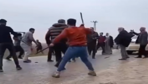 Akçakale'de İki Grup Birbirine Girdi