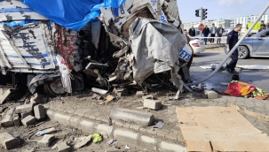 Eyyübiye'de Zincirleme Kaza! Ölü Ve Yaralılar Var