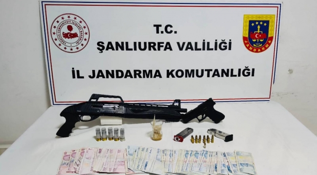 Urfa'da Aranan Şahıslara Darbe! Jandarma Düğmeye Bastı