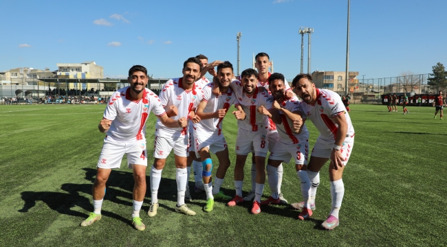 Viranşehir Belediyespor, Diyarbakırspor'u 2-0 mağlup etti 