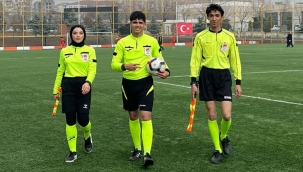 Viranşehir'in Gururu: Genç Hakem Veysel Karakış Sahalarda Göz Dolduruyor