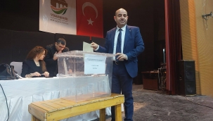 Viranşehir Lokantacılar Odası'nda Tarihi An: Plaket Eşten Eşe Verildi