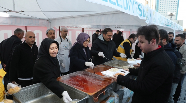 Başkan Canpolat Ve Vekil Yazmacı, İftar Sofrasında Vatandaşlarla Buluştu