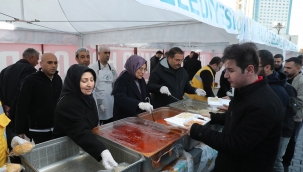 Başkan Canpolat Ve Vekil Yazmacı, İftar Sofrasında Vatandaşlarla Buluştu