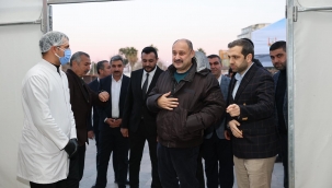 Başkan Gülpınar, İftar Çadırında Vatandaşlarla Buluştu