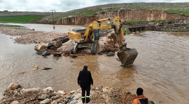 Büyükşehir, Viranşehir'de Selin Yaralarını Sarıyor