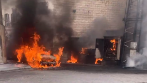 Eyyübiye'de Korkutan Yangın: Alevler Araçlara Sıçradı