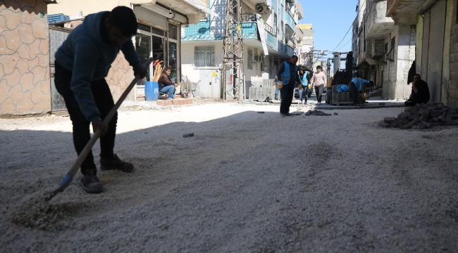 Eyyübiye'de Yol ve Park Yenilemeleri