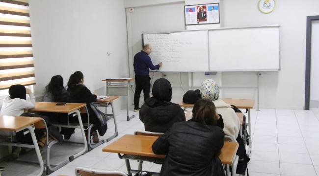 Haliliye'de Gençler Geleceğe Eğitimle Hazırlanıyor