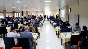 İl Sağlık Müdürü Berk, Sağlık Çalışanlarıyla İftar Programında Buluştu