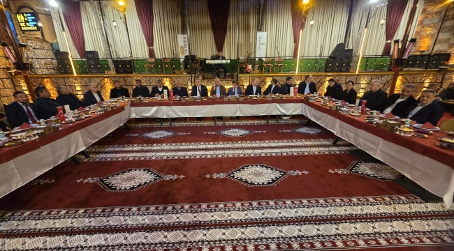 İş İnsanı Mehmet Üzümcüoğlu'ndan Birlik, Barış ve Kardeşlik Sofrası