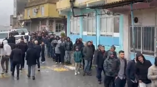 Şanlıurfa'da Bayram Sofrası: Binlerce Kişiye Tirit Dağıtıldı