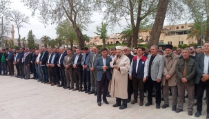 Balıklıgöl'de Hüzün Hakimdi: Şehit Öğrenciler İçin Saf Tutuldu