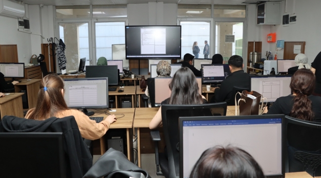 Büyükşehir Belediyesi Dijital Becerileri Geliştiriyor