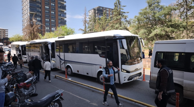 Halfeti Belediyesi'nde Yolsuzluk Operasyonu: Adliye'ye Sevk Edildi