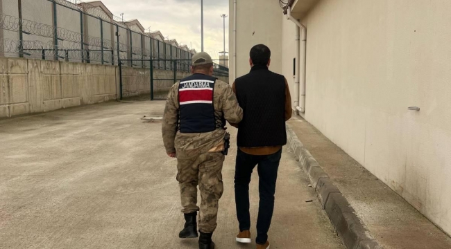 JASAT'tan Şanlıurfa'da Başarılı Operasyon: Aranan Suçlu Çat Kapı Yakalandı!