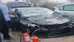 Karaköprü'de Şiddetli Çarpışma: Yaralılar Var