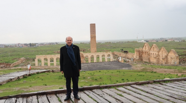 KKTC Cumhurbaşkanı Ersin Tatar Tarihi Harran İlçesini Ziyaret Etti