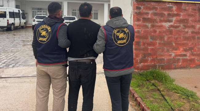 Şanlıurfa'da Aranan Şahıslara Darbe