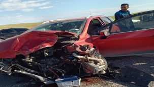 Şanlıurfa'da Feci Kaza: 2 Yaralı 