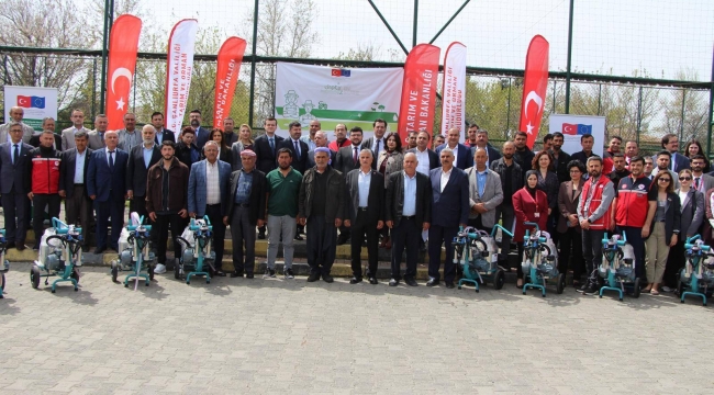 Şanlıurfa'da Hayvancılığa Büyük Destek! 100 Üreticiye Makine