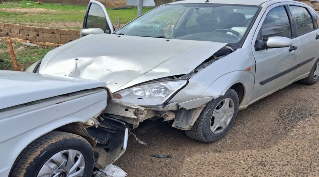 Şanlıurfa'da Trafik Kazası: Araçlar Pert Oldu