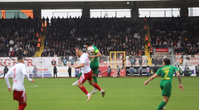 Şanlıurfaspor yeni evinde kazandı 