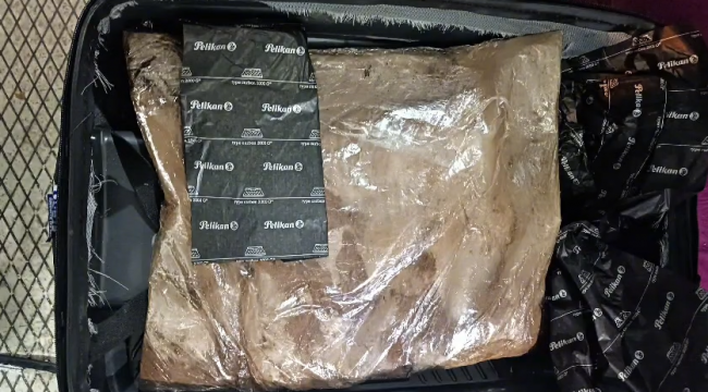 Siverek'te Narkotik Operasyonu: 2,4 Kilo Eroin Ele Geçirildi!