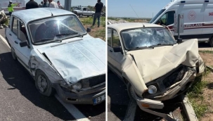 Suruç'ta İki Otomobil Çarpıştı