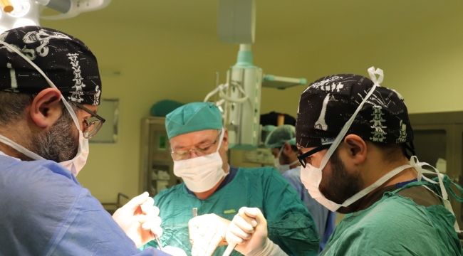 Uzmanından Net Mesaj: Diz Ağrısını Hafife Almayın