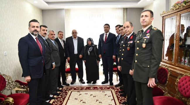 Vali Şıldak'tan Tarihe Saygı: O İsimlerin Torunları Ziyaret Edildi