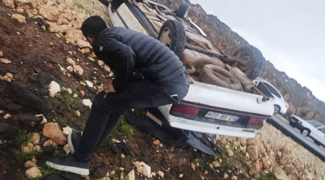 Viranşehir'de Korkutan Kaza: Otomobil Takla Attı