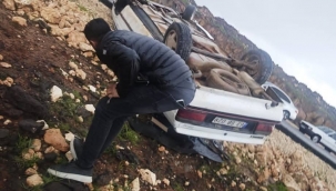 Viranşehir'de Korkutan Kaza: Otomobil Takla Attı