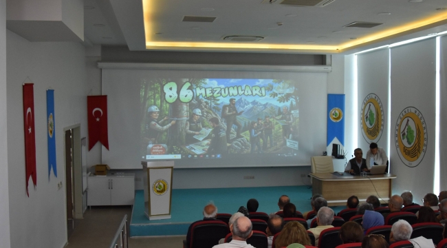 40 Yılın Ardından Aynı Karede! Şanlıurfa'da Özel Buluşma