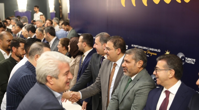 AK Parti Şanlıurfa Teşkilatı Bayramda Bir Araya Geldi