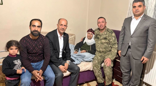 Anneler Günü'nde Yürekleri Isıtan Ziyaret: Şehit Anneleri Unutulmadı