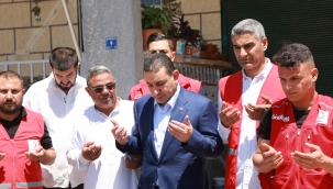 Başkan Özyavuz, Bayramda Gündüz Ailesini Unutmadı 