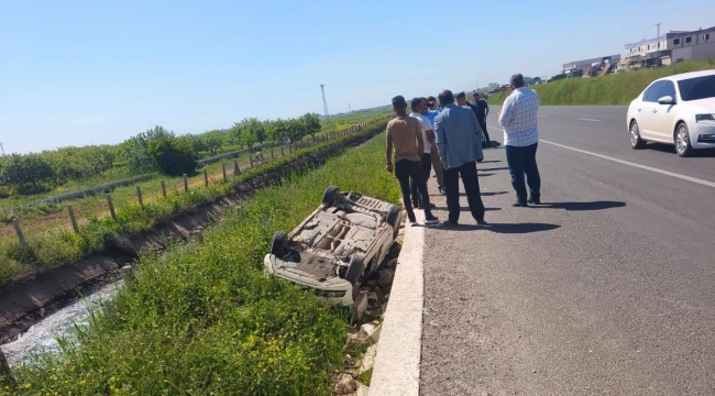 Eyyübiye'de Kontrolden Çıkan Araç Devrildi