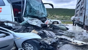Gaziantep'te Feci Zincirleme Kaza: Urfalı Genç Kurtarılamadı