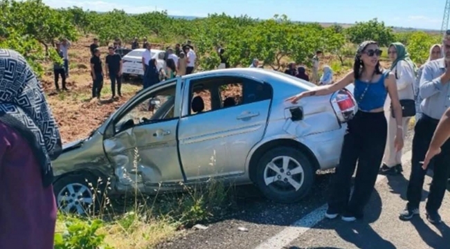 Halfeti'de Korkutan Kaza: Araçlar Hurdaya Döndü