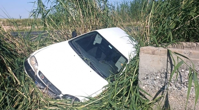 Şanlıurfa'da Direksiyon Hakimiyetini Kaybeden Sürücü Ölümden Döndü