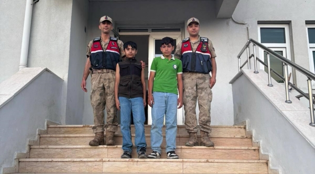 Şanlıurfa'da Kayıp Çocuklar Jandarma Devriyesinde Bulundu